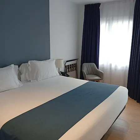 Апарт-отель Abba Playa De Gros 4*